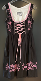 Damen Trachten Dirndl ärmellos Schwarz, Rosa Stickerei Gr. 34 v. Oscartrachten
