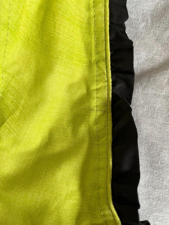 Damen Trachten Dirndl ärmellos schwarz, grün ca. Gr. 46 v. Lukas