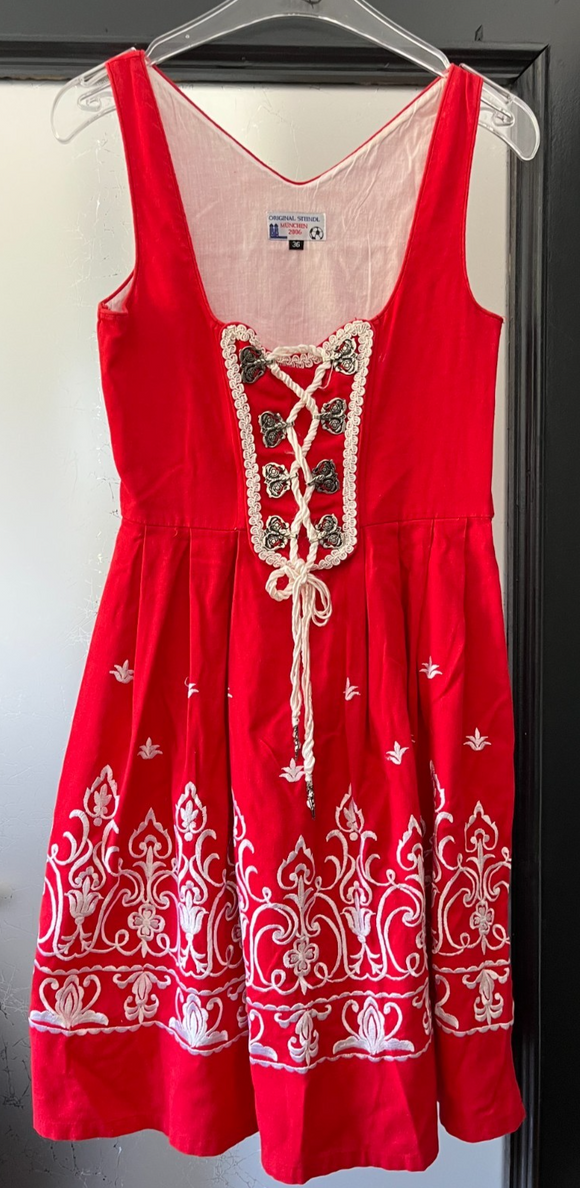 Damen Trachten Dirndl ärmellos Rot, weiße Stickerei ca. Gr. 36 v. Steindl