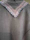 Damen Trachten Dirndl ärmellos Blau hochgeschlossen Gr. 40 v. Distler