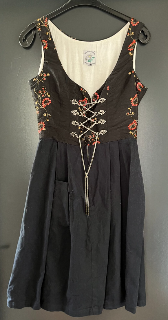 Damen Trachten Dirndl ärmellos Schwarz mit Pailletten ca. Gr. 36 v. Steindl