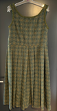 Damen Trachten Dirndl ärmellos Grün gemustert ca. Gr. 42