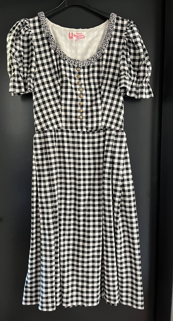 Damen Trachten Dirndl kurzarm schwarz-weiß kariert ca. Gr. 38 v. Münchner Dirndl