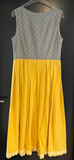 Damen Trachten Dirndl ärmellos Grau, Gelb gemustert ca. Gr. 44 v. Eger