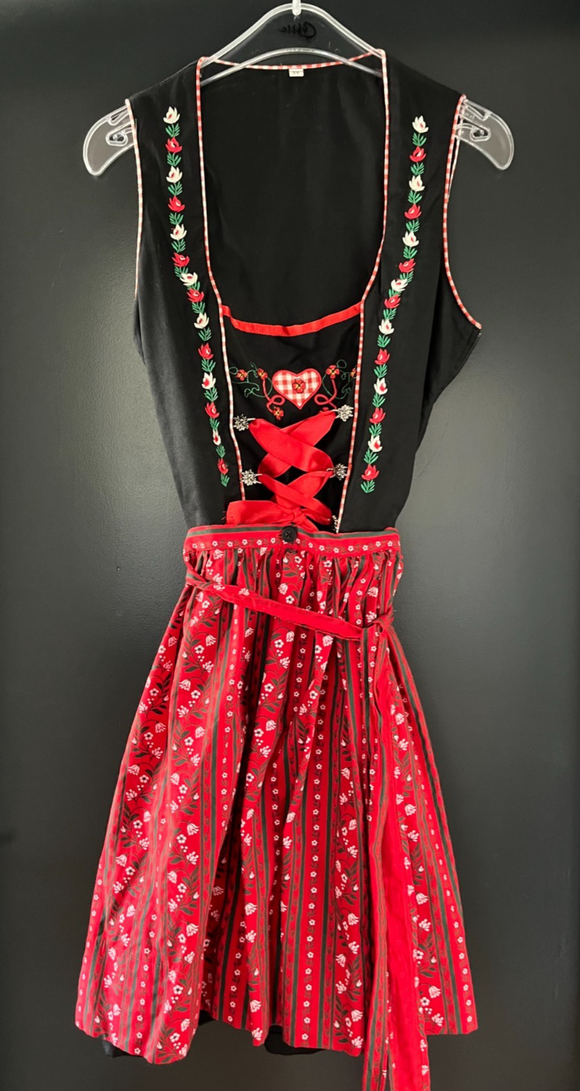Damen Trachten Dirndl ärmellos Schwarz mit Schürze rot-grün gemustert ca. Gr. 34