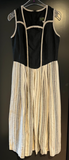 Damen Trachten Dirndl ärmellos Schwarz, Beige gemustert Gr. 40 v. Reseder