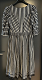 Damen Trachten Dirndl 3/4 Arm Schwarz-Grau gestreift Gr. 42 v. Kraft Collection