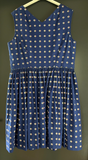 Damen Trachten Dirndl ärmellos blau gemustert ca. Gr. 42