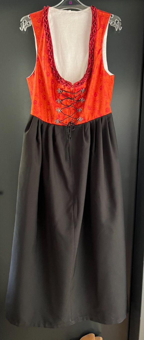 Damen Trachten Dirndl ärmellos schwarz, orange gemustert ca. Gr. 36/38