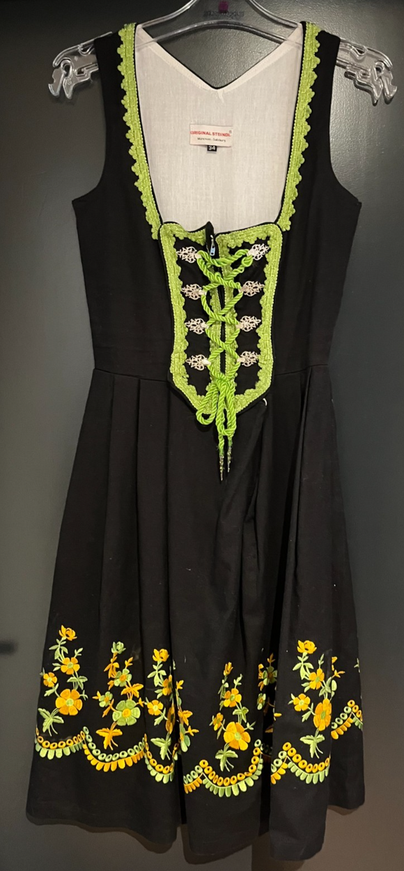 Damen Trachten Dirndl ärmellos Schwarz mit grüner Stickerei Gr. 34 v. Steindl