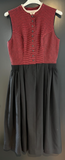 Damen Trachten Dirndl ärmellos Schwarz, Rot gemustert Gr. 40 v. Trachten Kraft