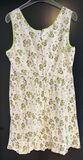 Damen Trachten Dirndl ärmellos Beige, Grün geblümt Gr. 42 v. Trachtenpoint