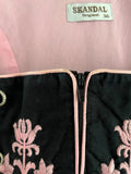 Damen Trachten Dirndl ärmellos Schwarz, Rosa Stickerei Gr. 36 v. Skandal
