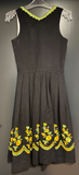 Damen Trachten Dirndl ärmellos Schwarz mit grüner Stickerei Gr. 34 v. Steindl