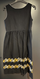 Damen Trachten Dirndl ärmellos Schwarz mit Stickerei ca. Gr. 38