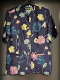 Damen Trachten Bluse kurzarm blau geblümt ca. Gr. 42 v. Geiger