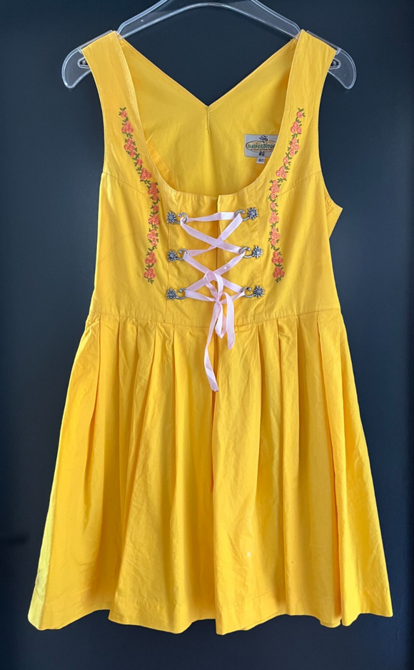 Damen Trachten Dirndl ärmellos gelb mit Stickerei ca. Gr. 40 v. Woiperdinger