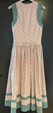 Damen Trachten Dirndl ärmellos mehrfarbig gemustert ca. Gr. 36 v. Hasegg