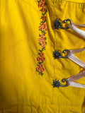 Damen Trachten Dirndl ärmellos gelb mit Stickerei ca. Gr. 40 v. Woiperdinger