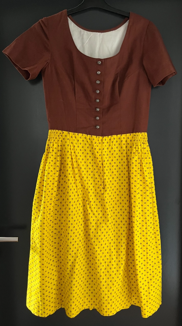 Damen Trachten Dirndl kurzarm braun, gelb gemustert ca. Gr. 40