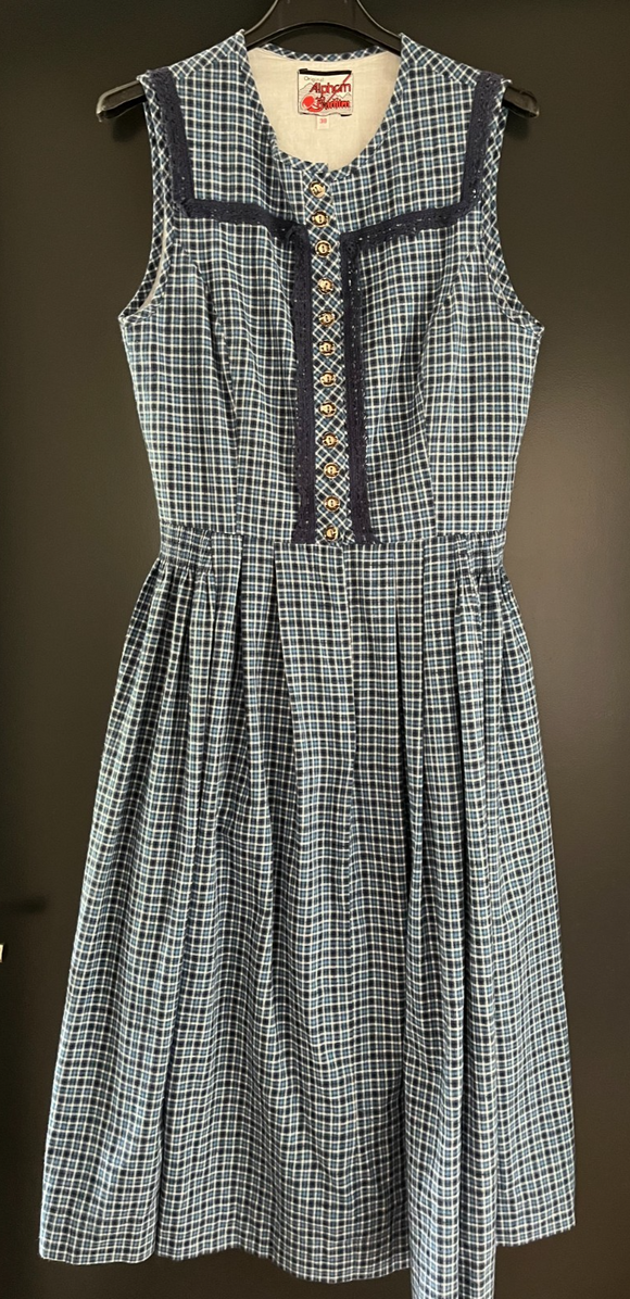 Damen Trachten Dirndl ärmellos Blau gemustert ca. Gr. 38 v. Alphorn
