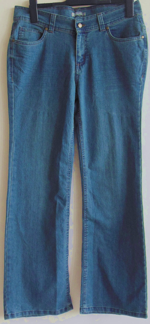 Damen Jeans blau Gr. 40, 42, 44 NEU!!!