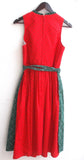 Damen Trachten Dirndl ärmellos rot gemustert mit grüner Schürze Gr. 38 v. Outfit