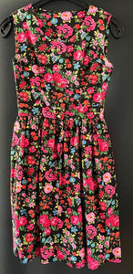 Damen Trachten Kleid/Dirndl Blumenmuster Gr. 36